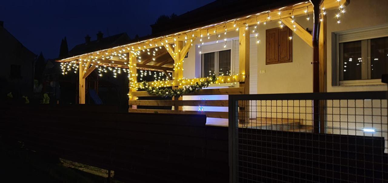 Keknefelejcs Vendeghaz Villa Zalakaros Buitenkant foto